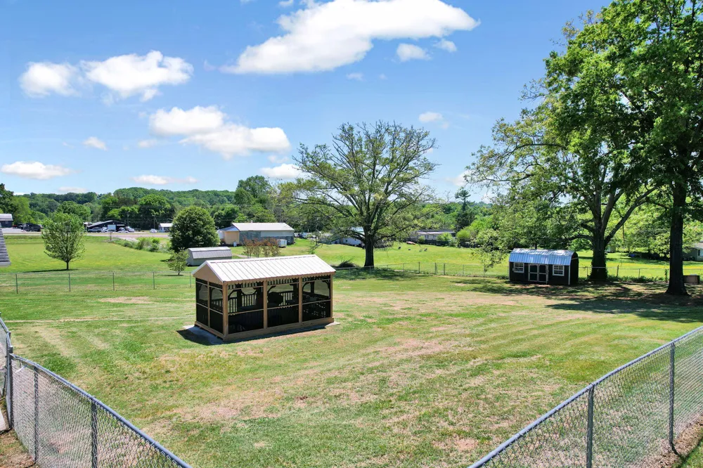 241 County Road 158 Riceville, TN 37370