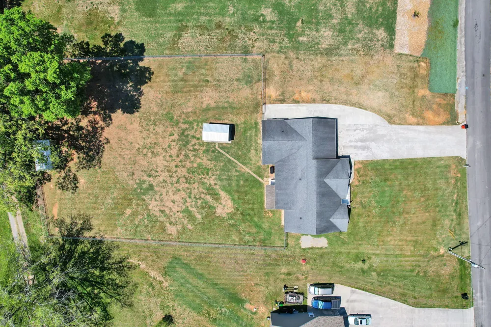 241 County Road 158 Riceville, TN 37370