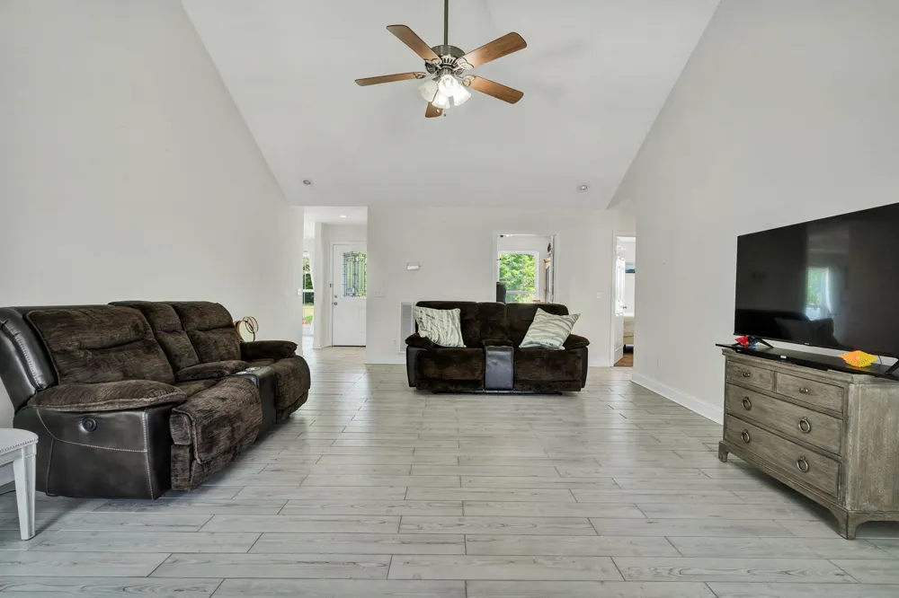 241 County Road 158 Riceville, TN 37370