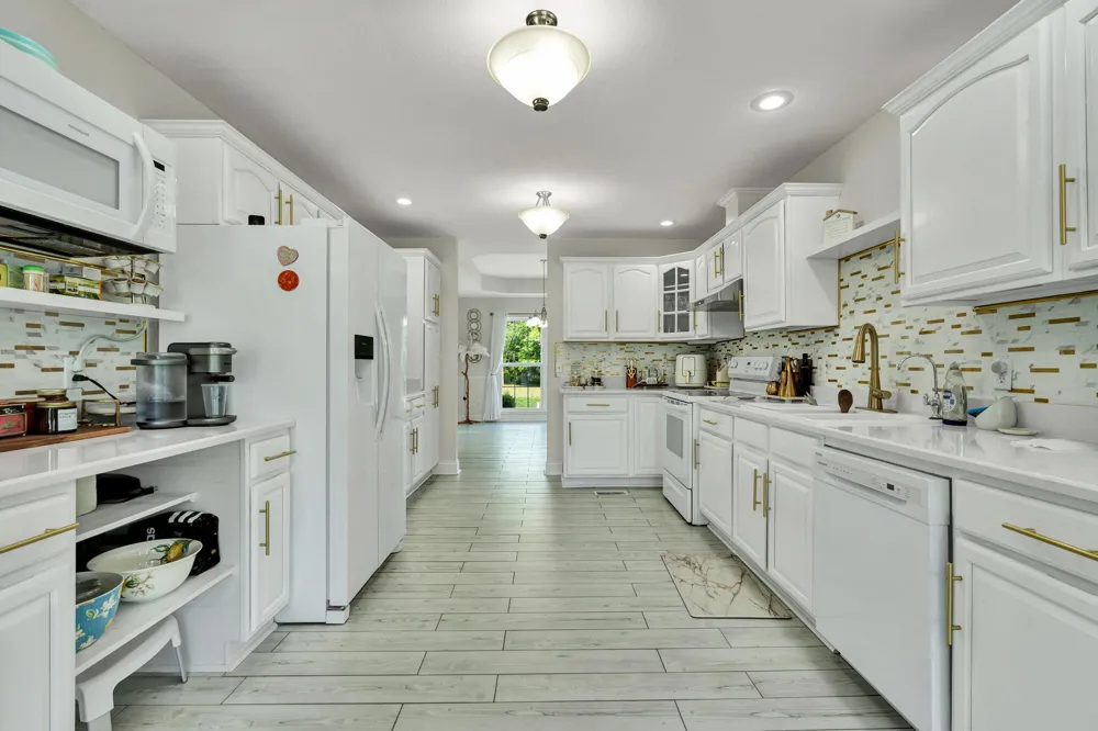 241 County Road 158 Riceville, TN 37370