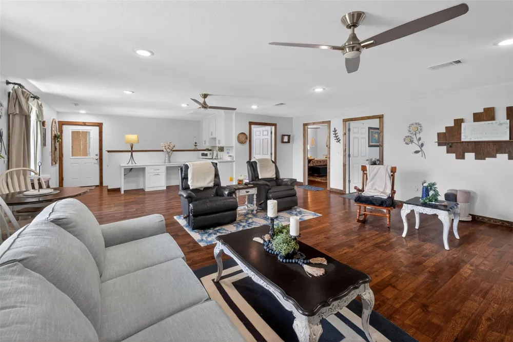 530 Cr 263 Jasper, TX 75951