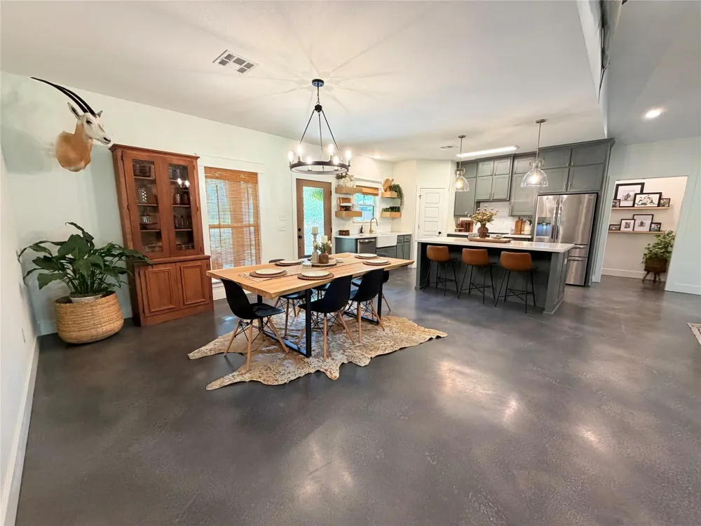 2950 County Road 4375 Woodville, TX 75979