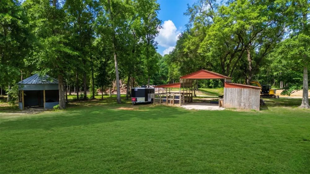 2950 County Road 4375 Woodville, TX 75979