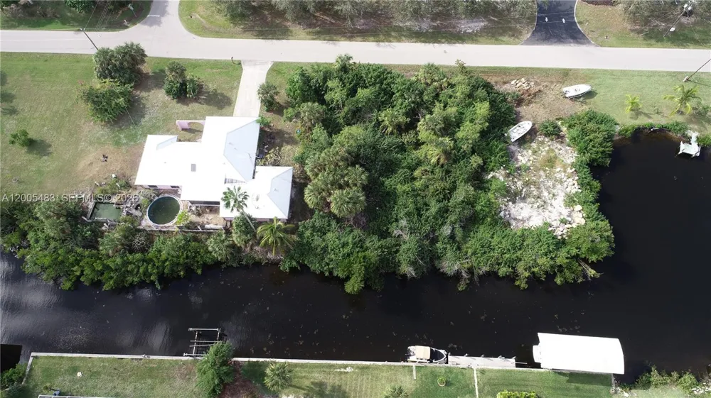 4114 PALM Punta Gorda, FL 33950