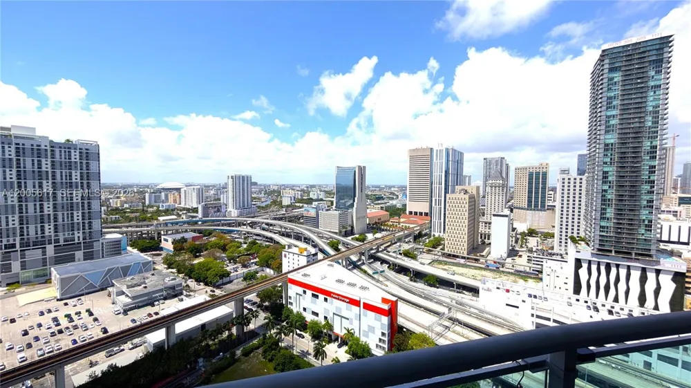 350 S Miami Ave #2813 Miami, FL 33130