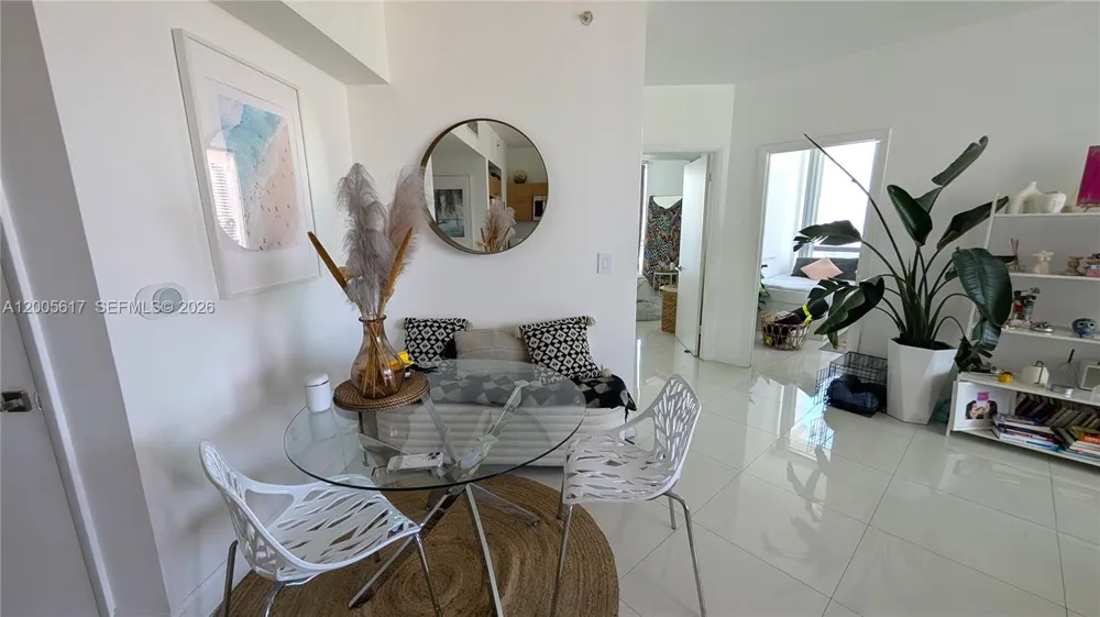 350 S Miami Ave #2813 Miami, FL 33130