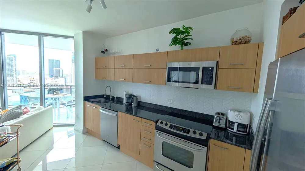 350 S Miami Ave #2813 Miami, FL 33130