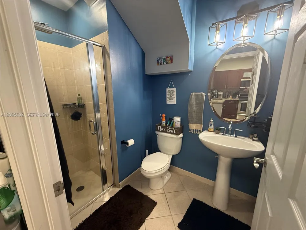 8979 SW 225th St Cutler Bay, FL 33190