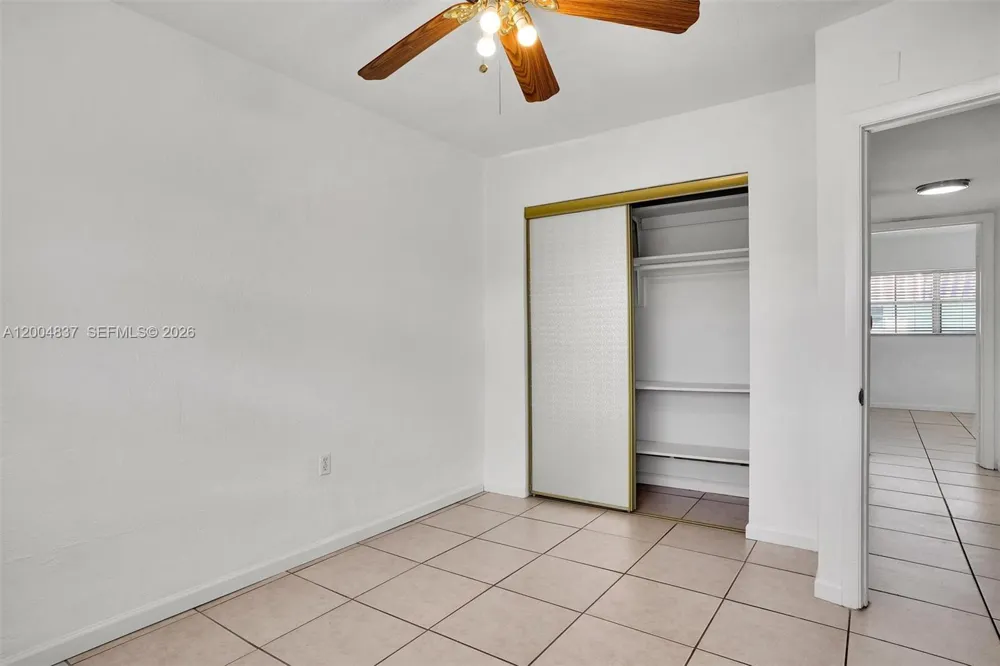 8650 SW 67th Ave #1025 Pinecrest, FL 33156