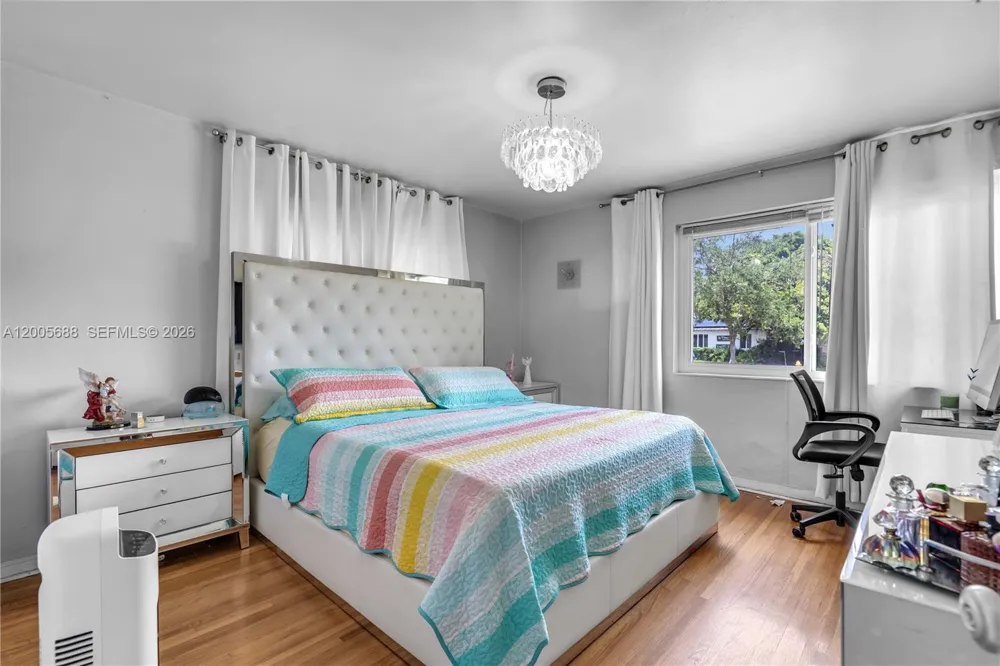 170 NW 105th St Miami Shores, FL 33150