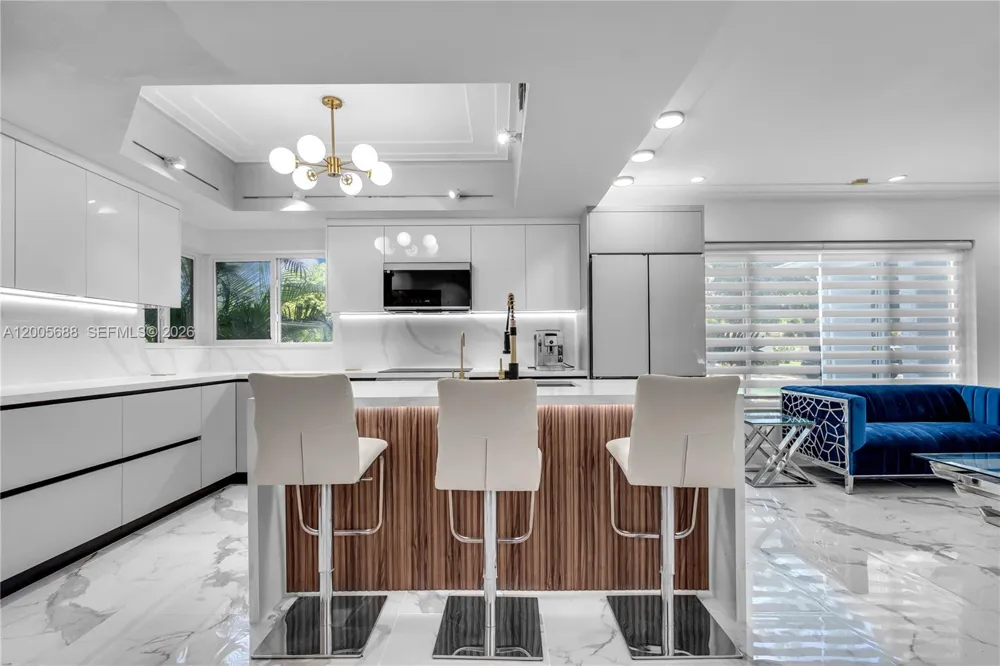 170 NW 105th St Miami Shores, FL 33150