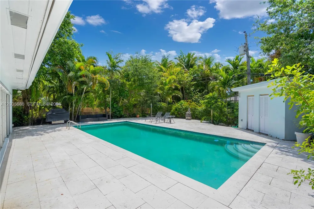170 NW 105th St Miami Shores, FL 33150