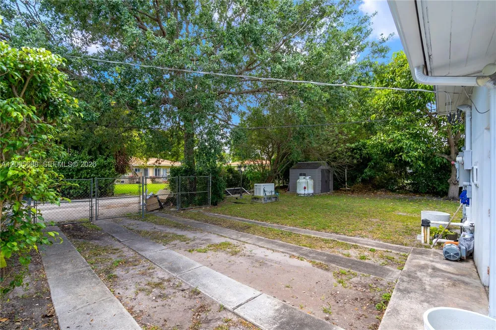 170 NW 105th St Miami Shores, FL 33150