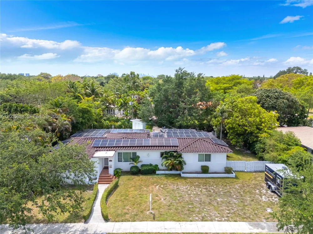 170 NW 105th St Miami Shores, FL 33150