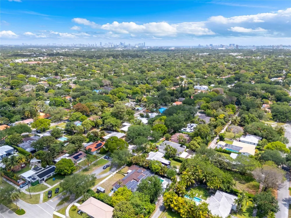 170 NW 105th St Miami Shores, FL 33150