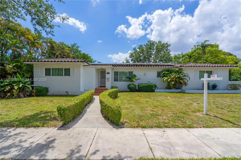 170 NW 105th St Miami Shores, FL 33150