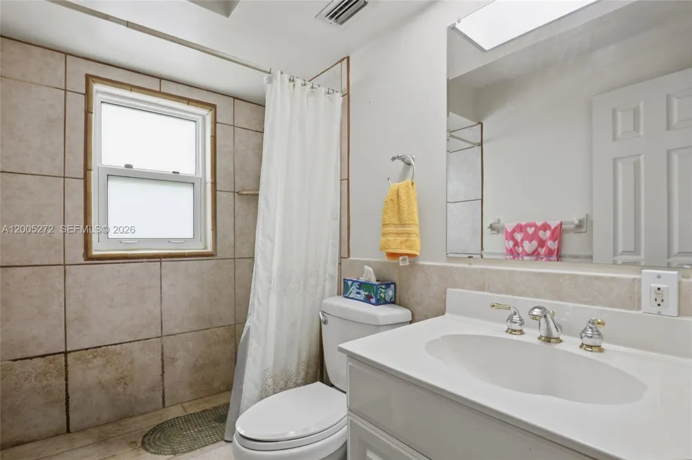 1066 Highlands Dr Naples, FL 34103