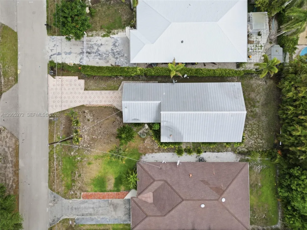 1066 Highlands Dr Naples, FL 34103