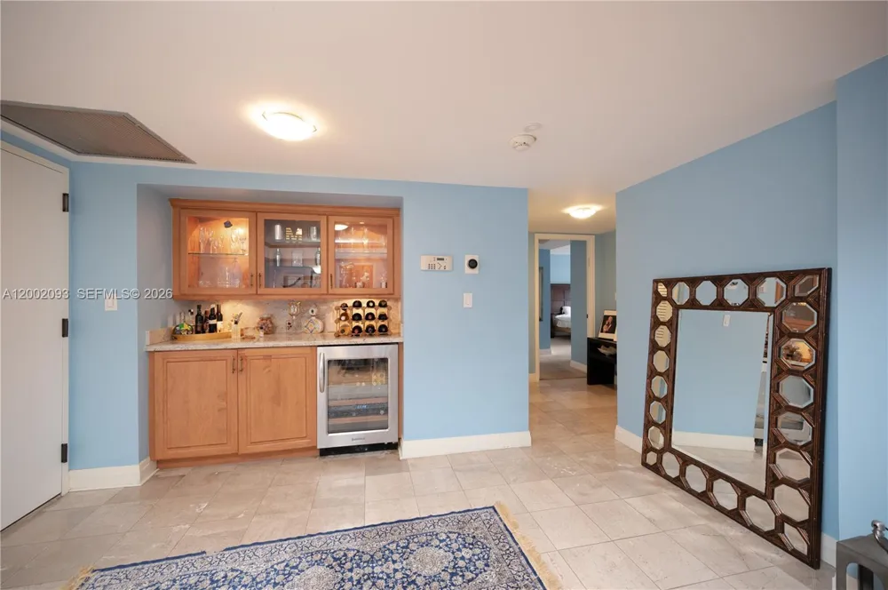 3 Grove Isle Dr #C308 Miami, FL 33133