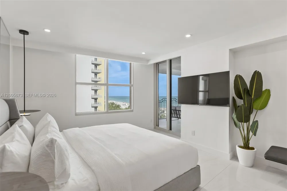 1500 Ocean Dr #1003 Miami Beach, FL 33139