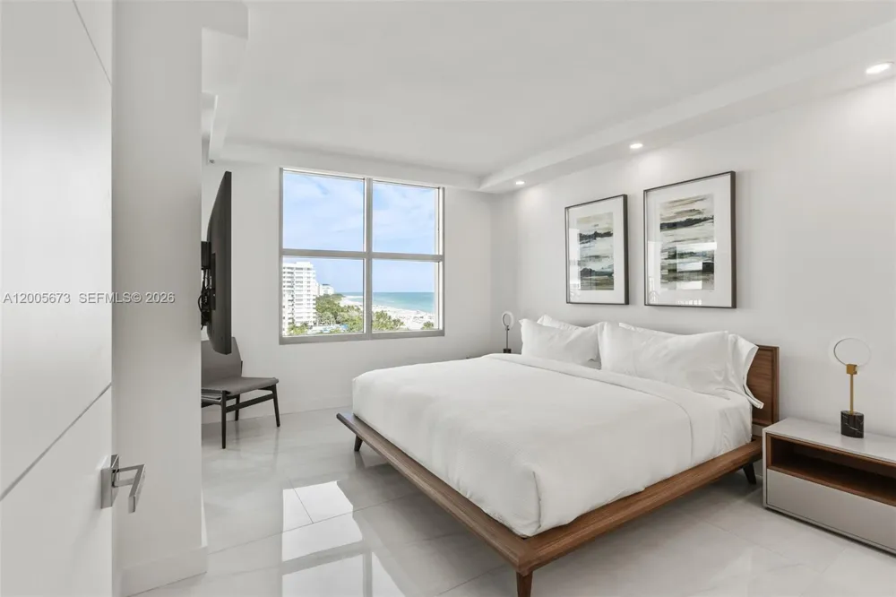 1500 Ocean Dr #1003 Miami Beach, FL 33139