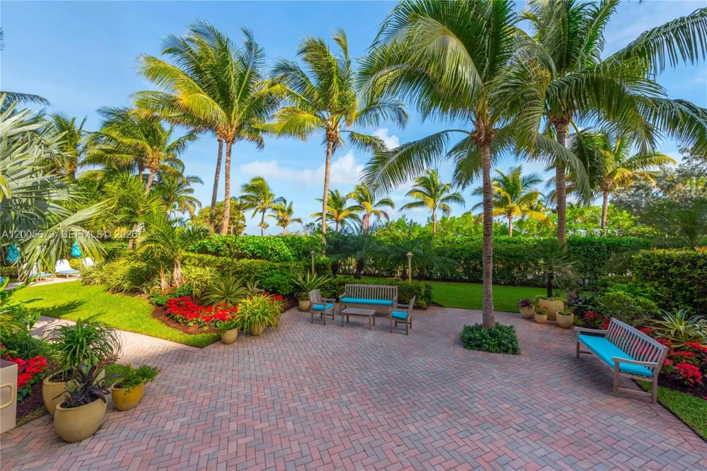 1500 Ocean Dr #1003 Miami Beach, FL 33139