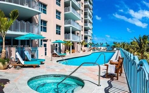 1500 Ocean Dr #1003 Miami Beach, FL 33139