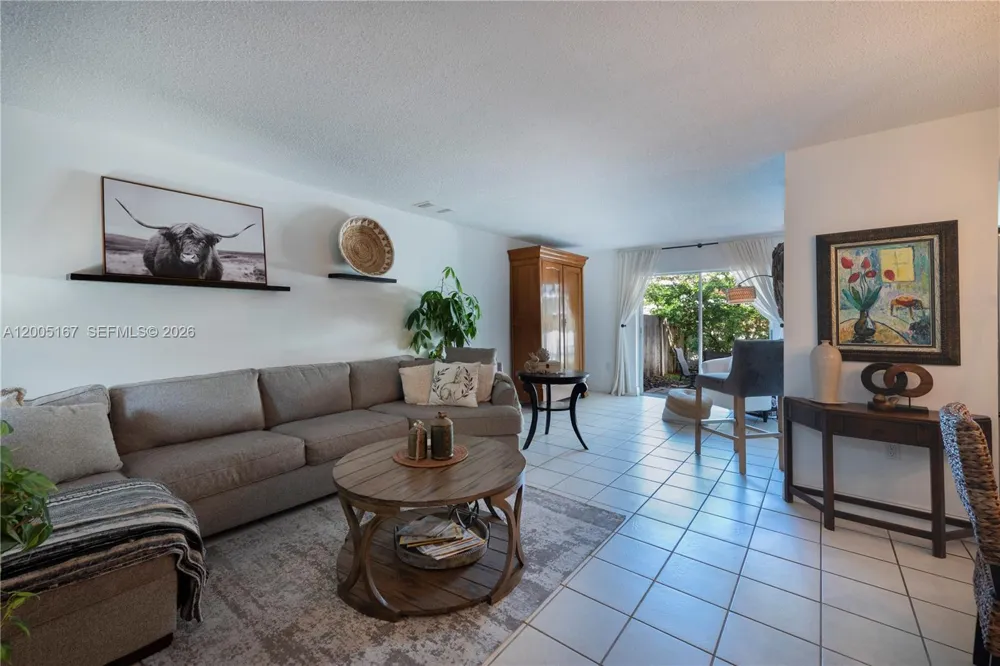 20801 SW 83rd Ave Cutler Bay, FL 33189