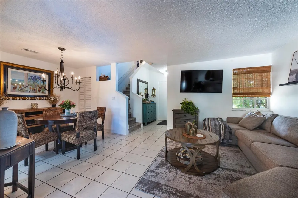 20801 SW 83rd Ave Cutler Bay, FL 33189