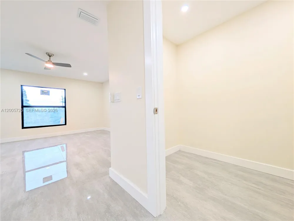 813 Bell Blvd S Lehigh Acres, FL 33974