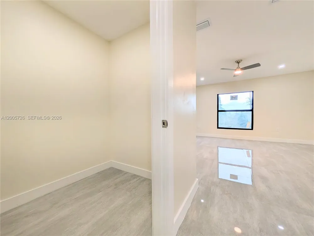 813 Bell Blvd S Lehigh Acres, FL 33974