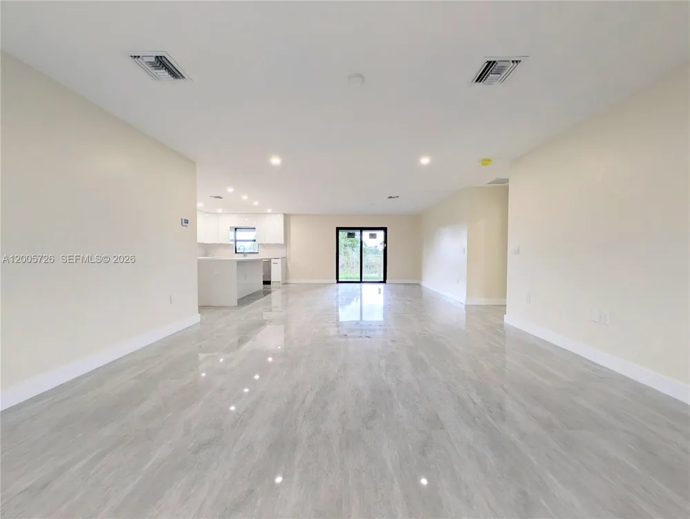 813 Bell Blvd S Lehigh Acres, FL 33974