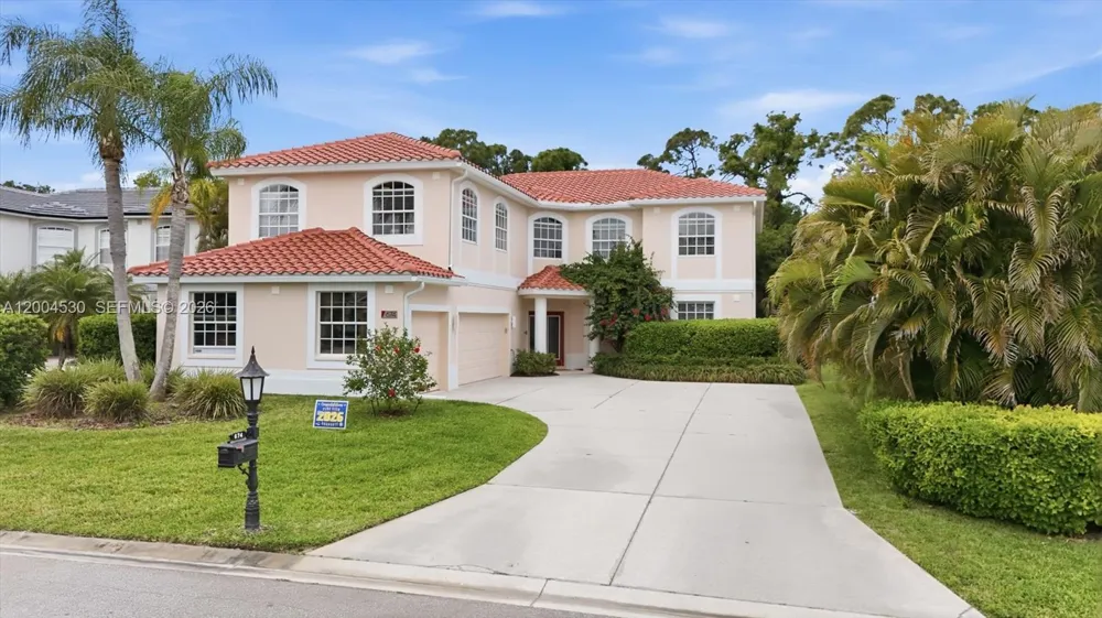 674 Clear Creek Drive Sarasota, FL 34229