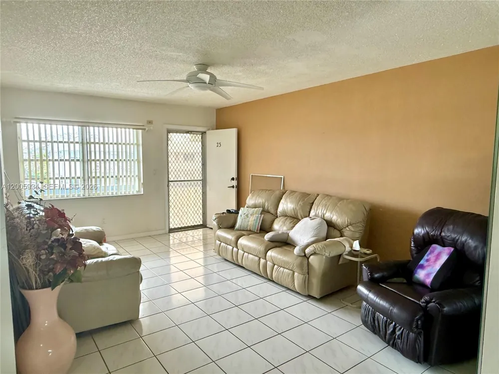 11 NE 204th St #23 Miami Gardens, FL 33179