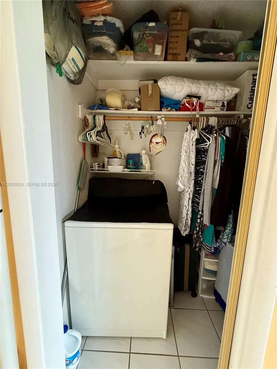 11 NE 204th St #23 Miami Gardens, FL 33179