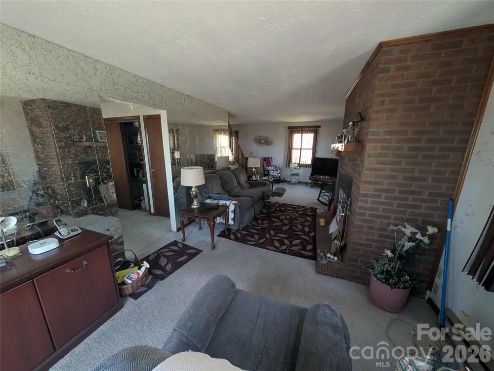 4 Wild Dogwood Trail Mills River, NC 28759
