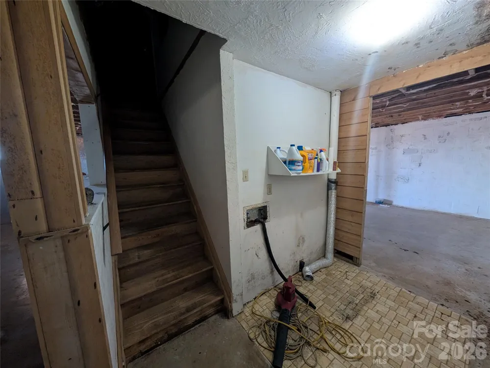 4 Wild Dogwood Trail Mills River, NC 28759