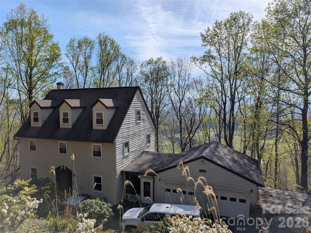 4 Wild Dogwood Trail Mills River, NC 28759