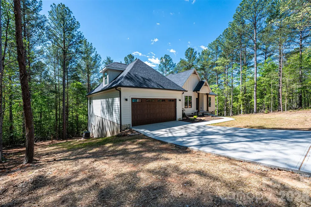 2157 Anchor Lane Connelly Springs, NC 28612