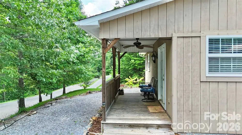 37 Coyote Drive Marion, NC 28752