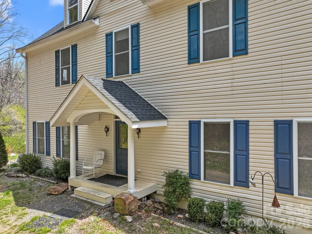 267 Eagles Trace Canton, NC 28716