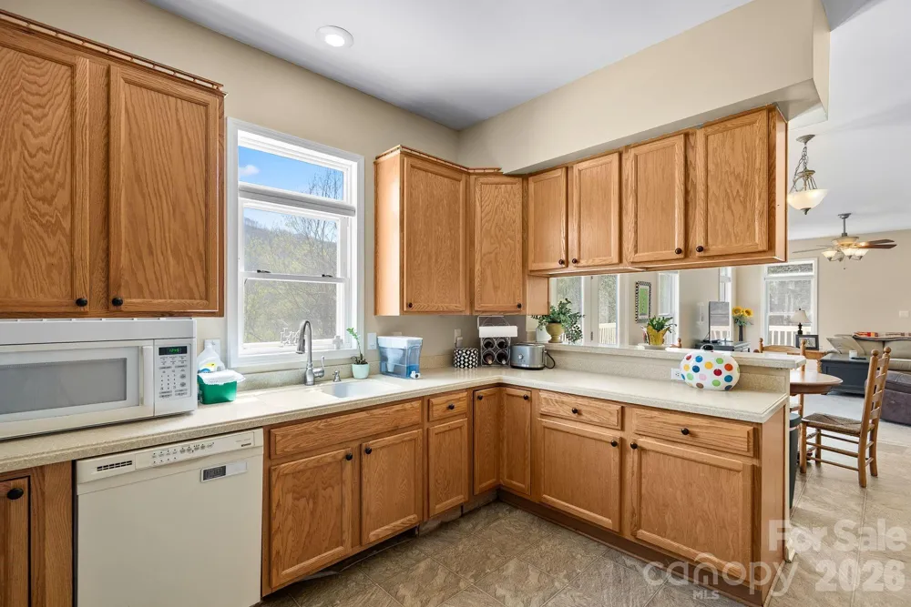 267 Eagles Trace Canton, NC 28716