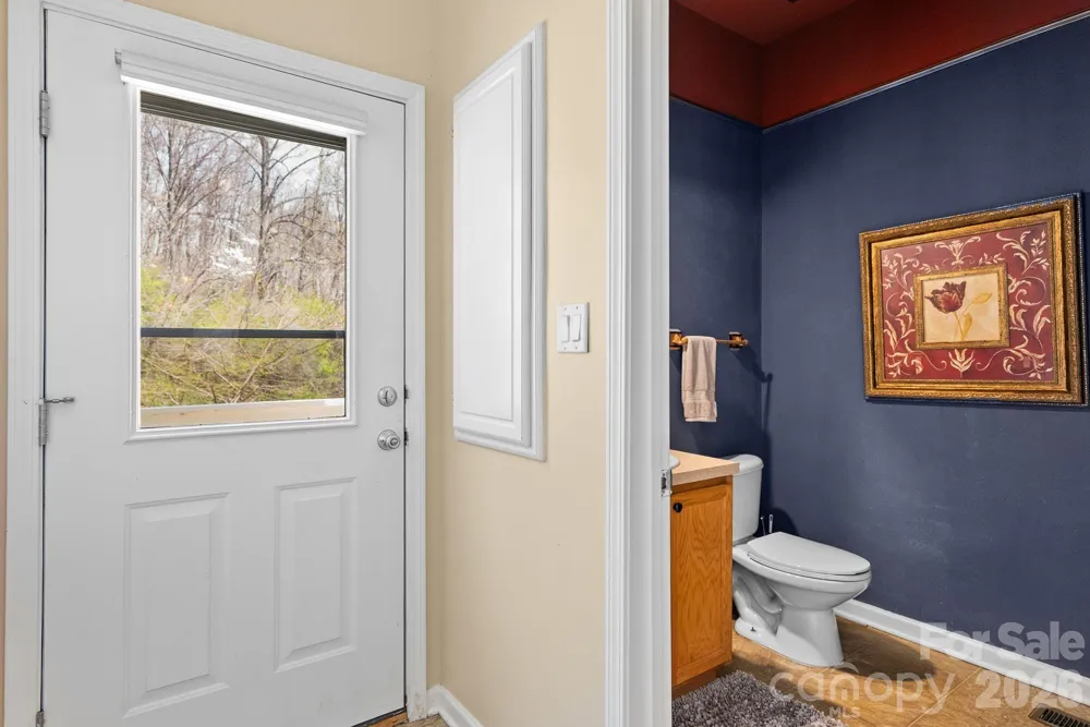 267 Eagles Trace Canton, NC 28716
