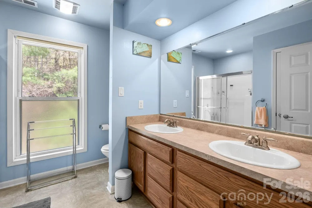 267 Eagles Trace Canton, NC 28716