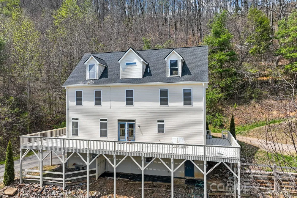 267 Eagles Trace Canton, NC 28716