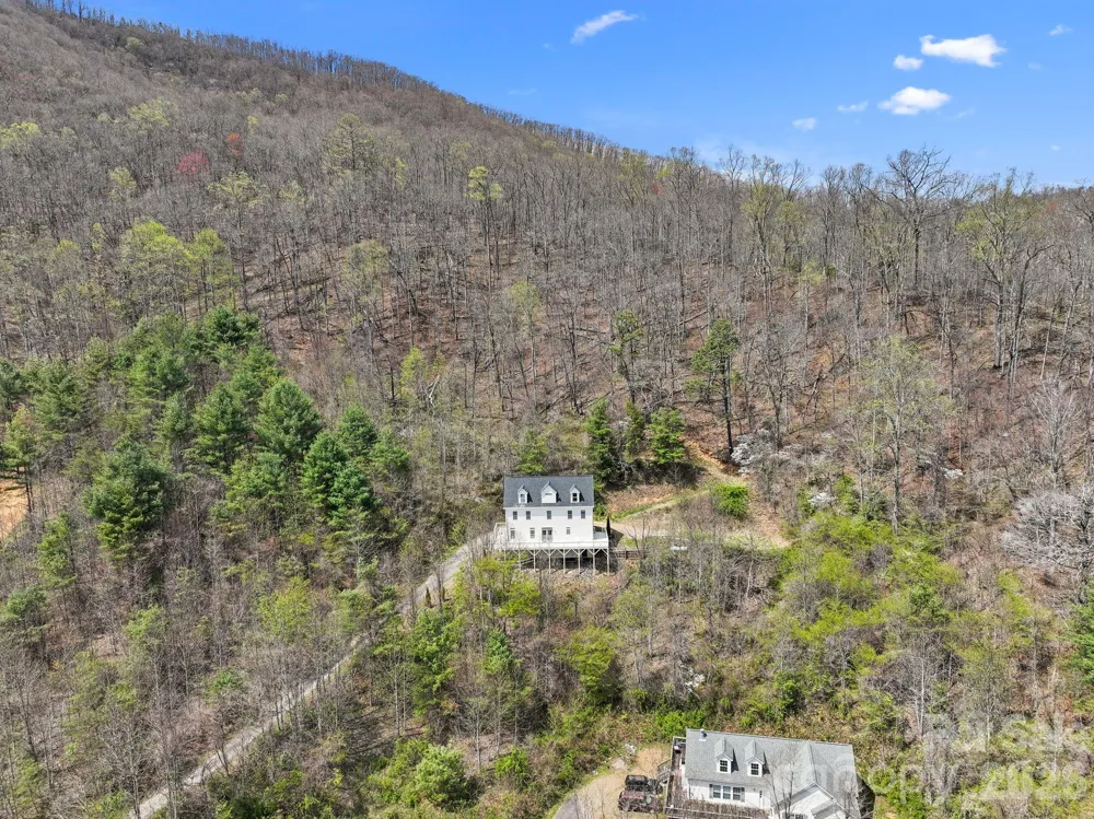 267 Eagles Trace Canton, NC 28716