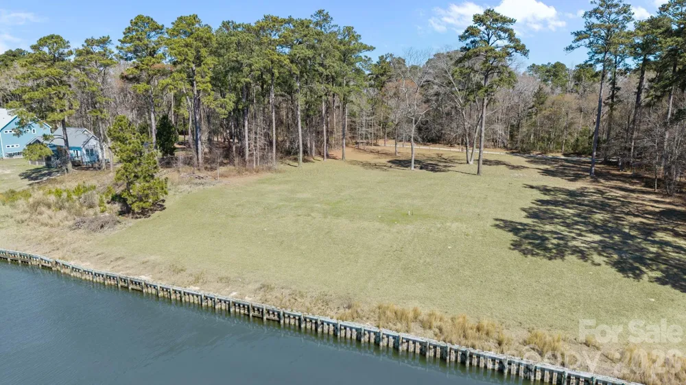 403 Chambers Point Belhaven, NC 27810