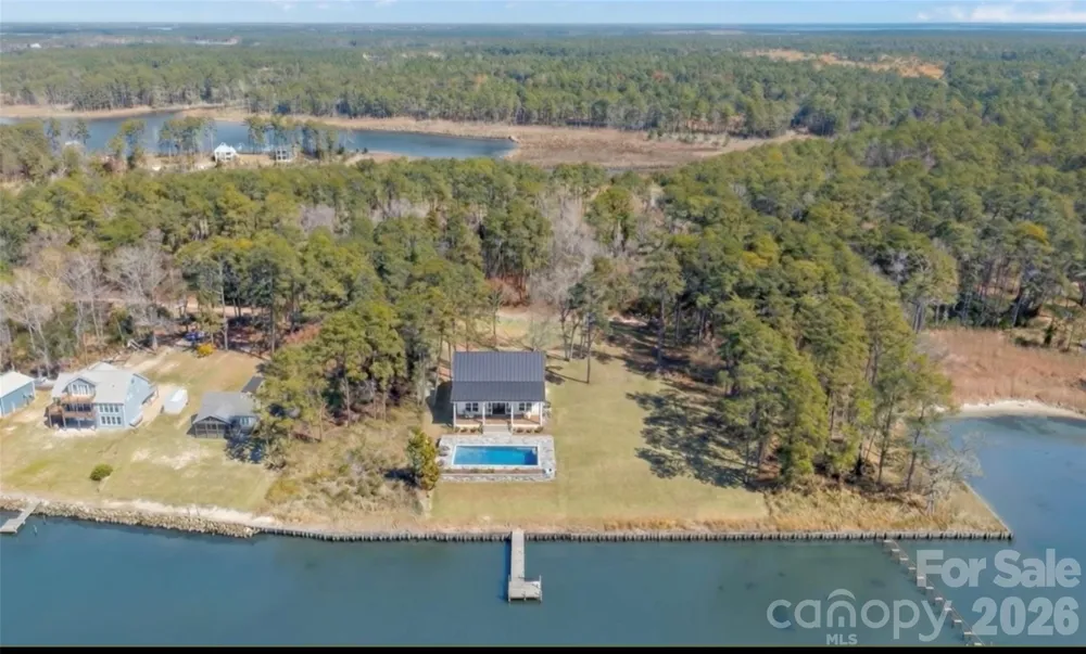403 Chambers Point Belhaven, NC 27810