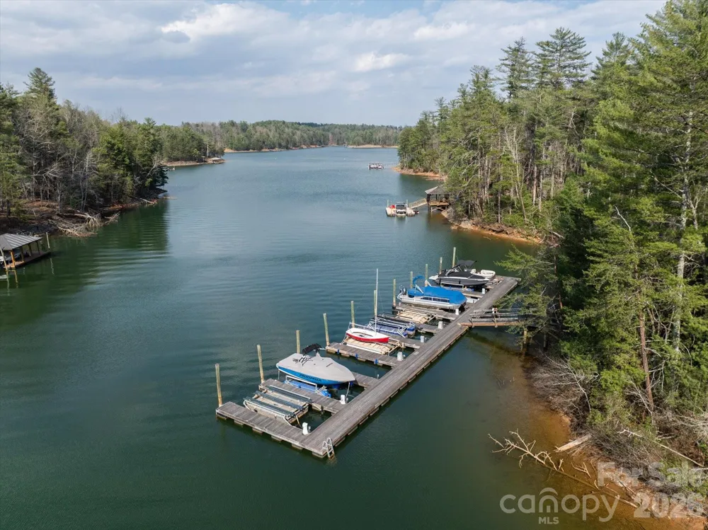 40 Turtle Head Drive Nebo, NC 28761