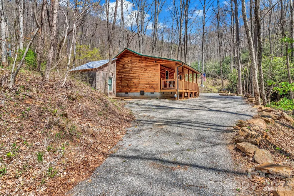 1100 Panther Branch Road Canton, NC 28716